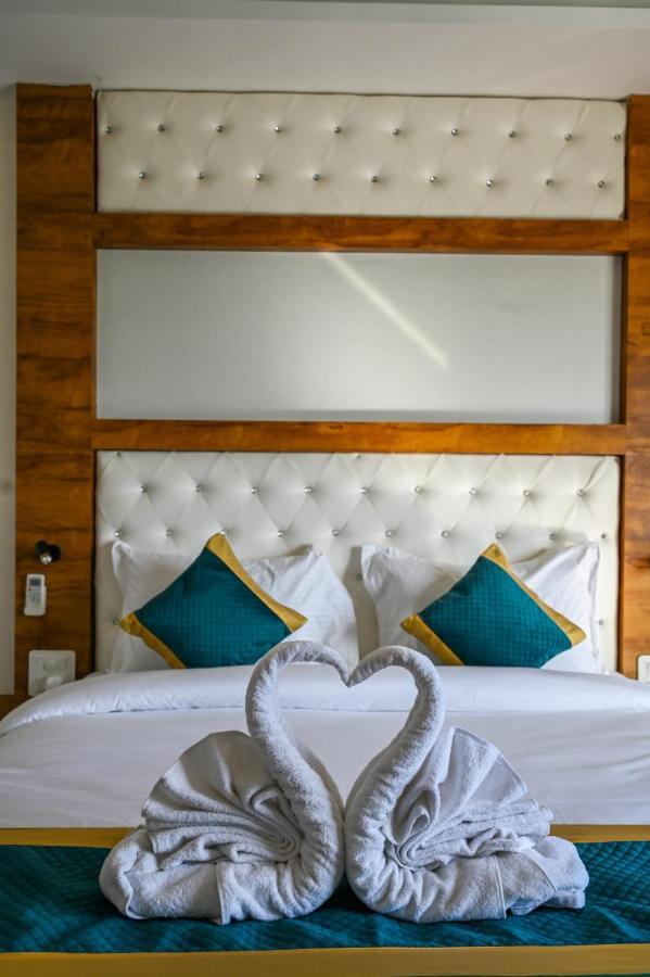 Hotel 7 Heaven Ντεχραντούν Εξωτερικό φωτογραφία