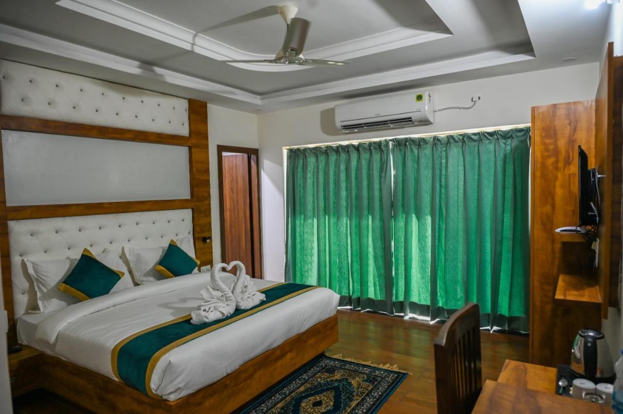 Hotel 7 Heaven Ντεχραντούν Εξωτερικό φωτογραφία